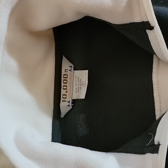 10,000 ft Above Sea Level Fleece Vest S Color block bone white and gray. - Picture 6 of 10